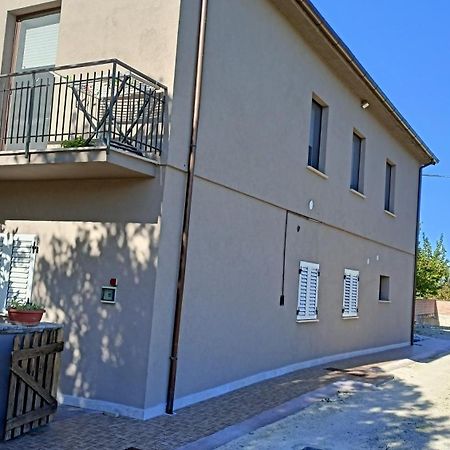 Marco - Camere Con Bagno Privato Vicino Al Centro Foligno Eksteriør bilde