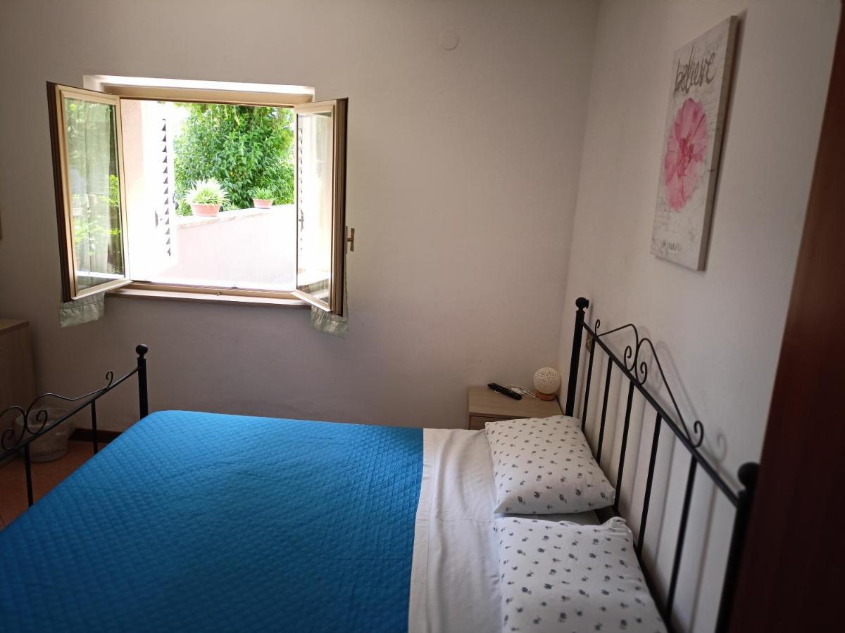 Marco - Camere Con Bagno Privato Vicino Al Centro Foligno Eksteriør bilde